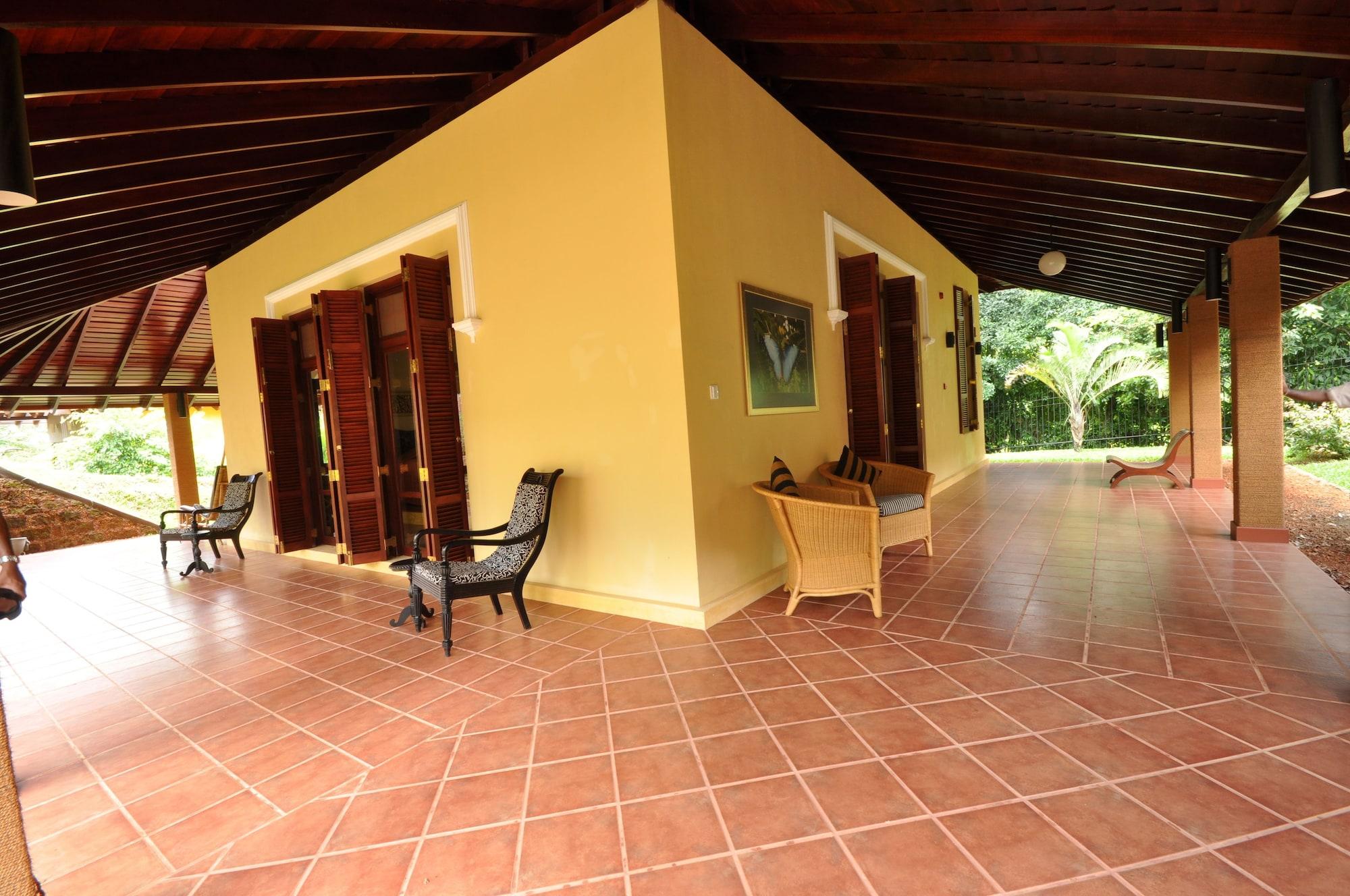 Cocoon Resort And Villas Induruwa Exterior foto